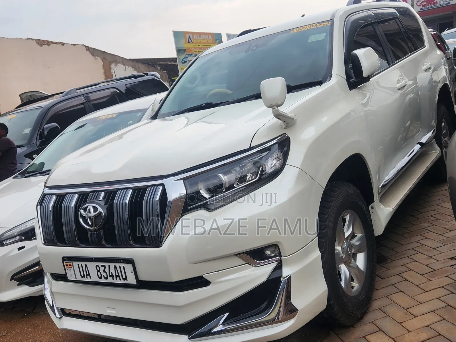 Toyota Land Cruiser Prado 2018 White