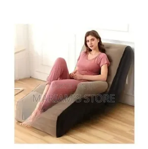 Black Flocked Inflatable Lazy Sofa With an S-Shaped Design