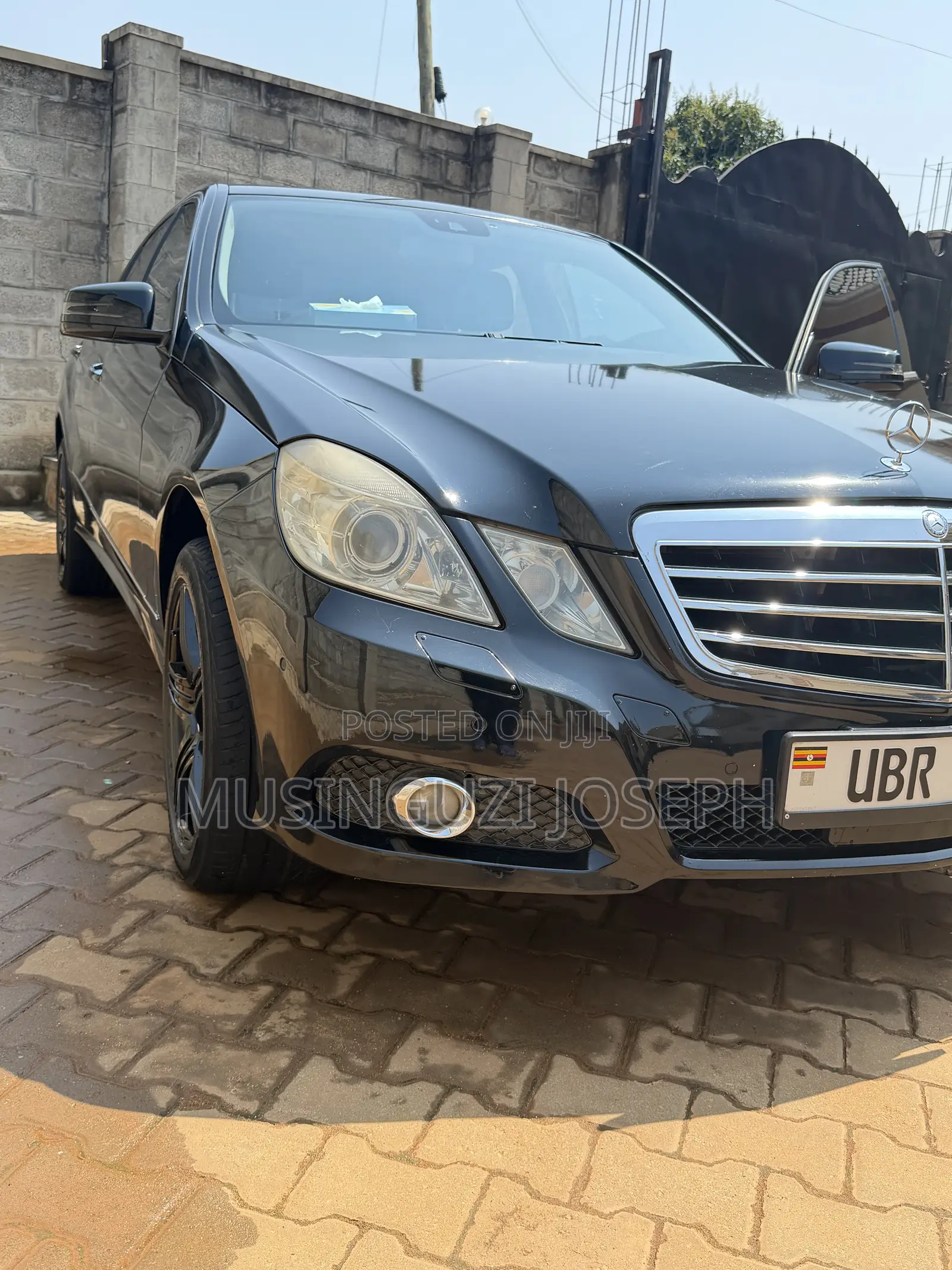 Mercedes-Benz E300 2010 Black