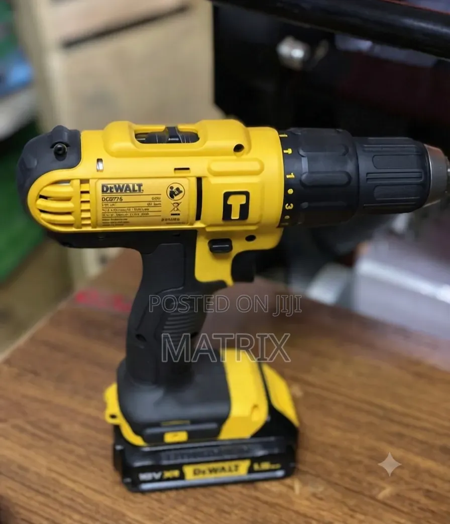 Dewalt 18v Cordless Drill (Rechargeable Battery Drill)