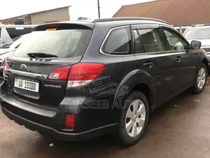 Subaru Outback 2011 Black