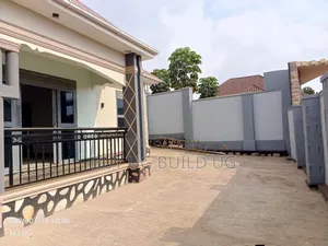 2bdrm House in Nansana Town, Central Division for sale