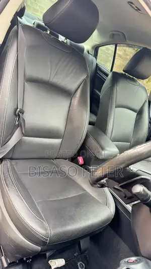 Subaru Legacy 2.5i Premium AWD 2017 White
