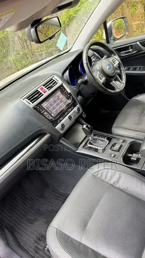 Subaru Legacy 2.5i Premium AWD 2017 White