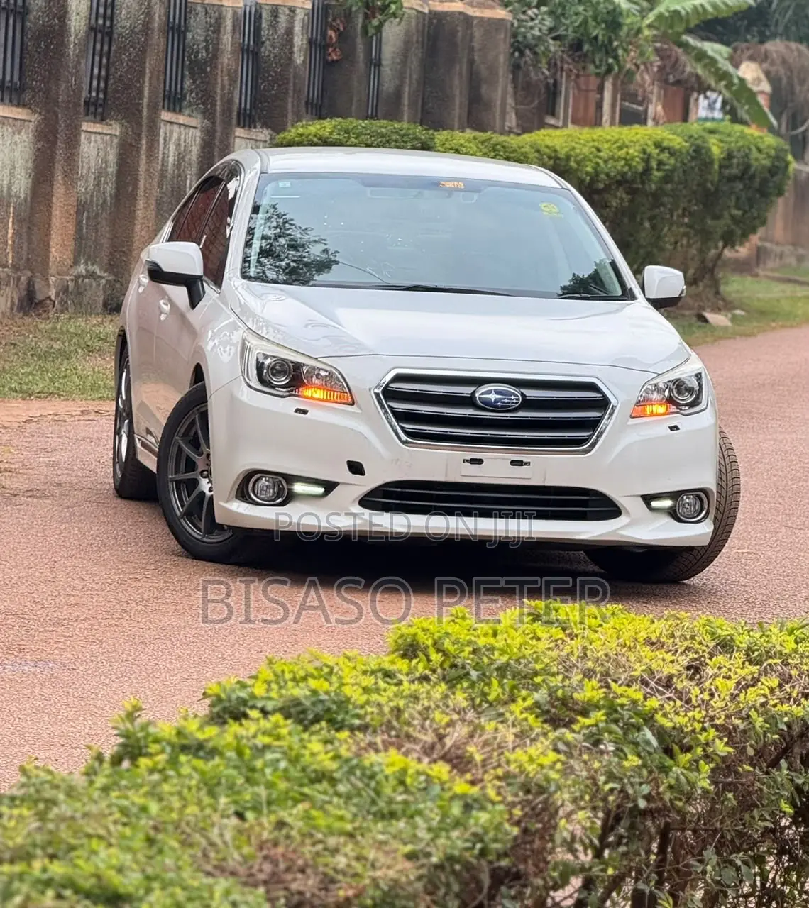 Subaru Legacy 2.5i Premium AWD 2017 White