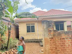 2bdrm Bungalow in Buloba, Central Division for sale