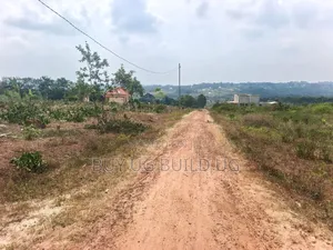 6 Prime Plots for Sale  Located at Gayaza_Dundu Along at 35m