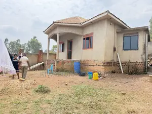 3bdrm Bungalow in Nabingo, Central Division for sale