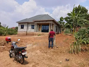 3bdrm Bungalow in Kira - Kijabijjo, Central Division for sale