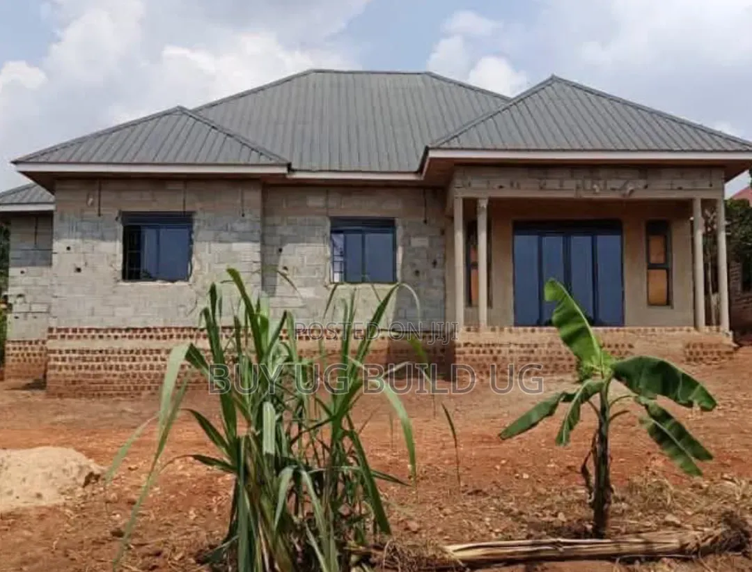 3bdrm Bungalow in Kira - Kijabijjo, Central Division for sale