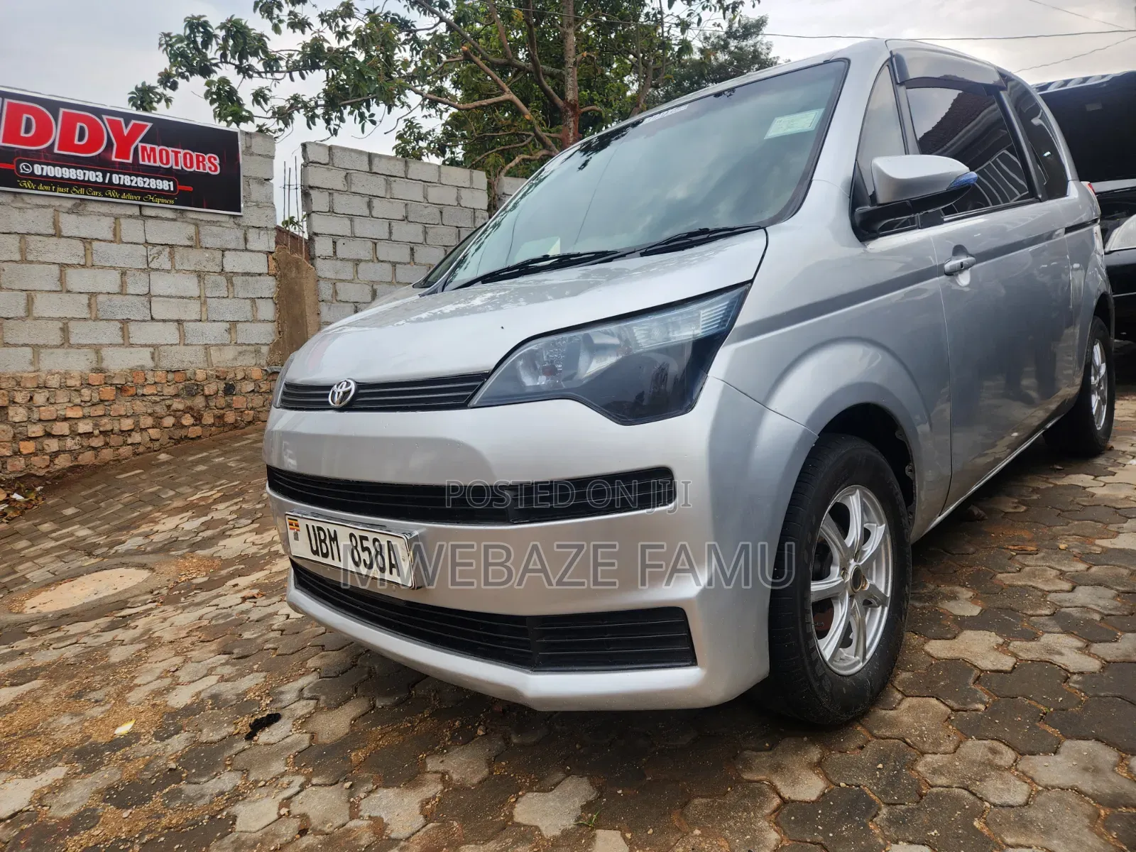 Toyota Porte 2008 Silver