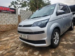 Toyota Porte 2008 Silver