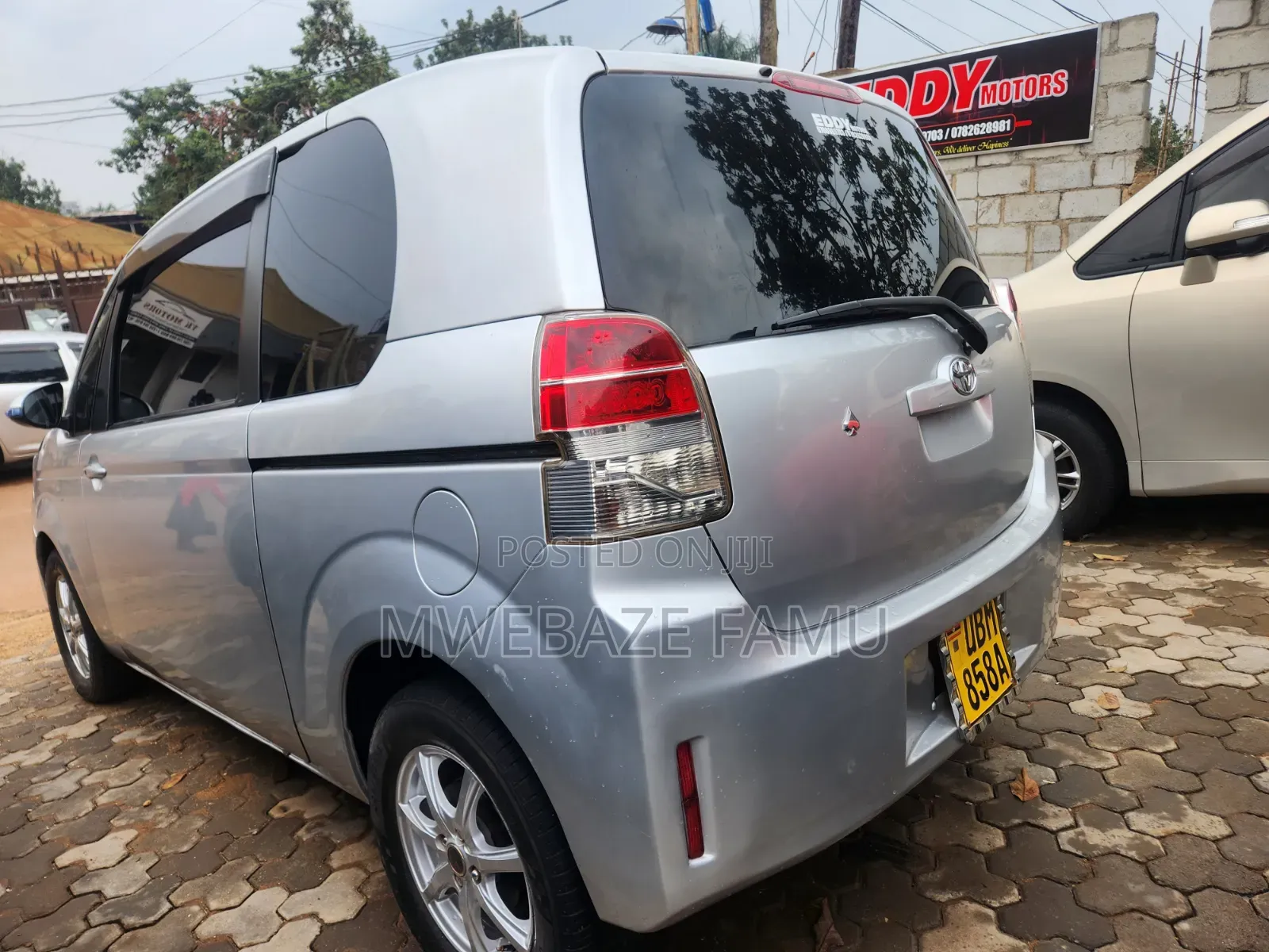 Toyota Porte 2008 Silver