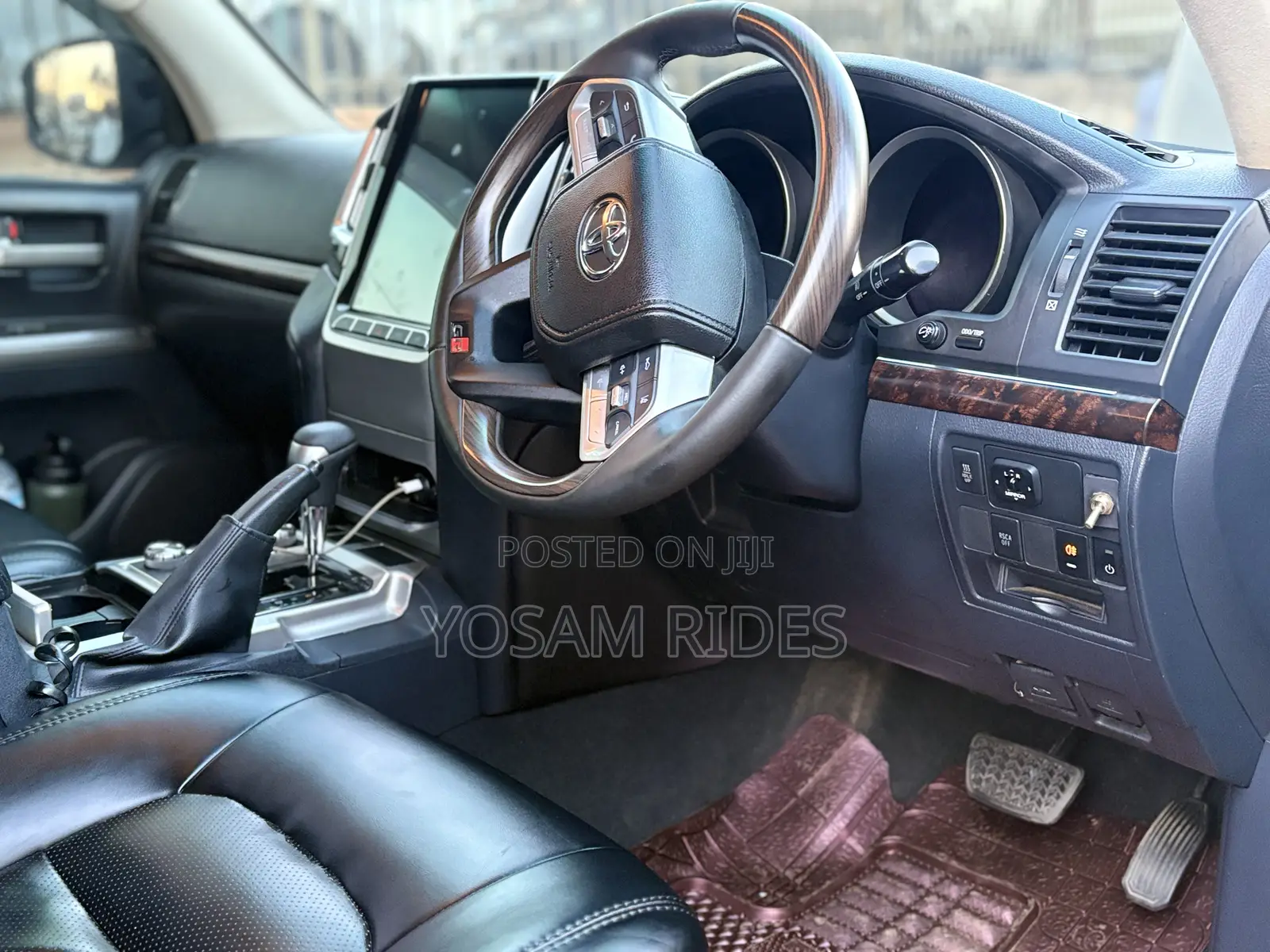 Toyota Land Cruiser 4.5 V8 GXR 2012 Black