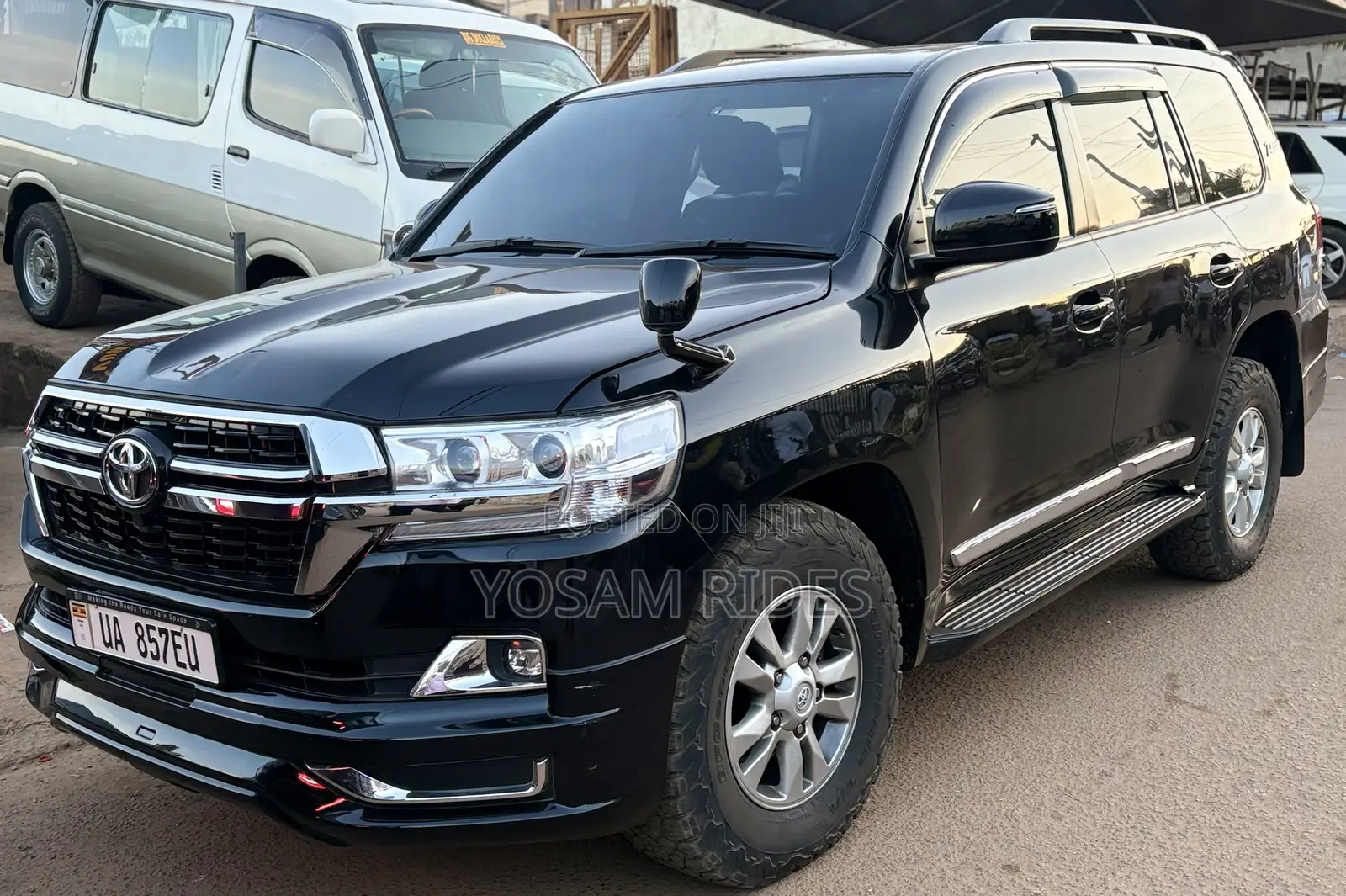 Toyota Land Cruiser 4.5 V8 GXR 2012 Black