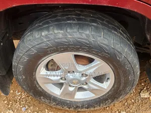Toyota Land Cruiser 2010 Red
