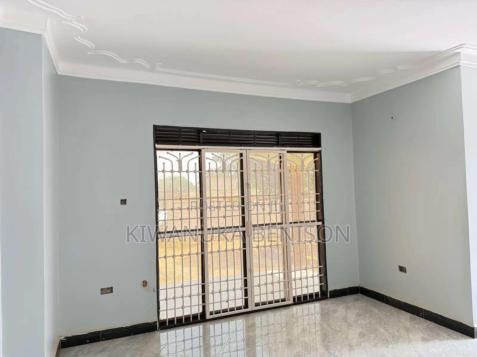 3bdrm Bungalow in Buloba, Central Division for sale