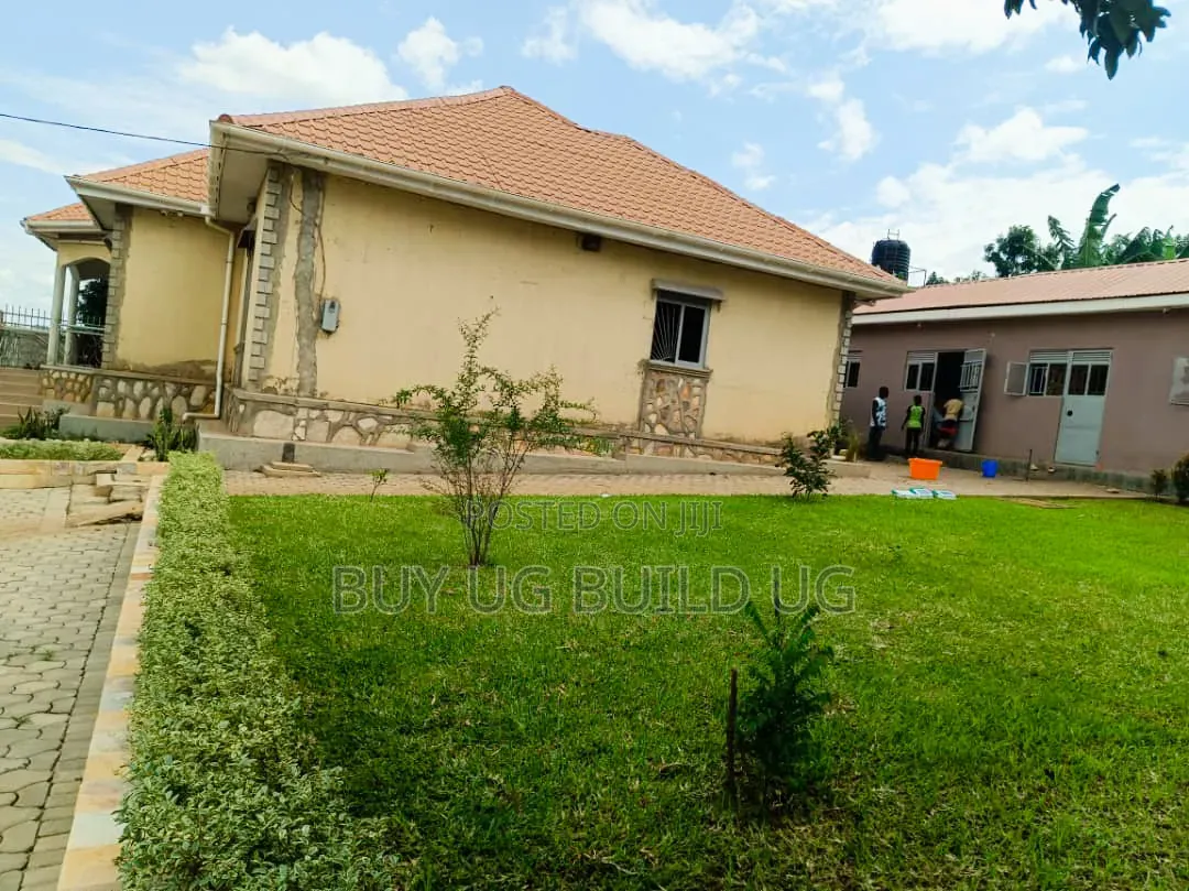 4bdrm Bungalow in Namugongo - Kiwango, Goma for sale