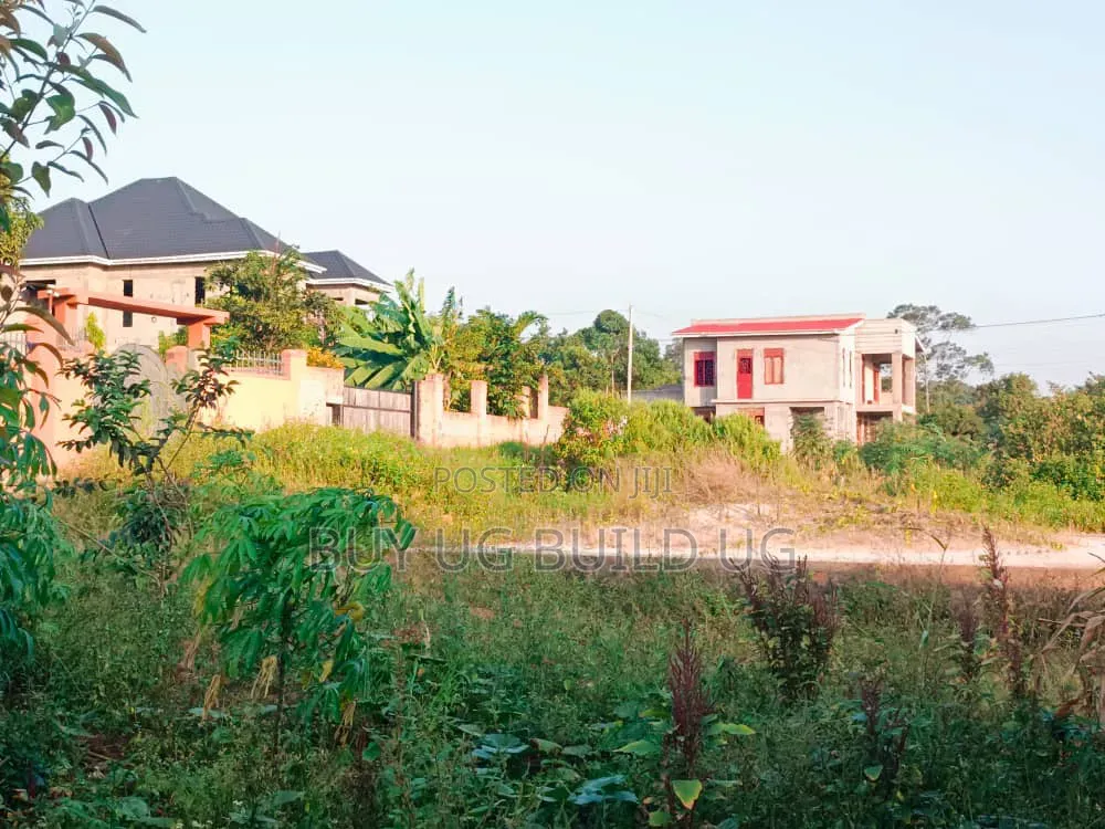 50ft by 100ft for Sale Namugongo- Namwezi Estates UGX 43M