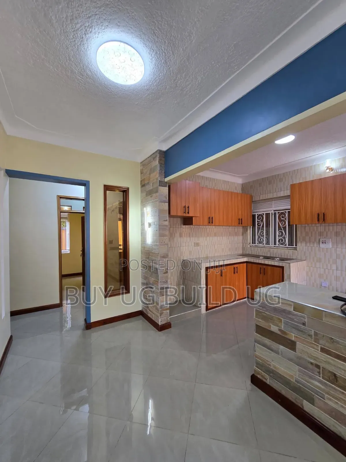 4bdrm Bungalow in Kampala - Makindye, Central Division for sale