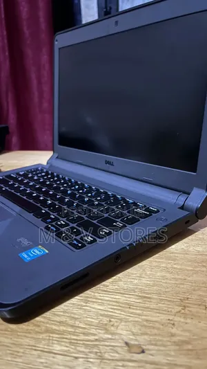 Laptop Dell Latitude 13 3340 4GB Intel Core i3 HDD 500GB