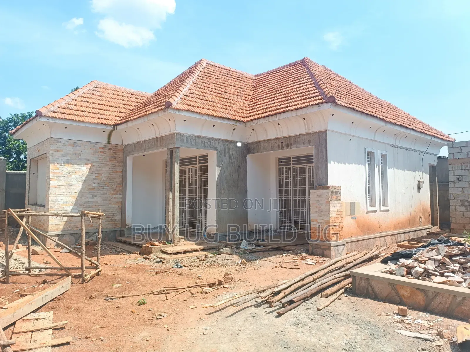 3bdrm House in Namugongo Sonde, Central Division for sale
