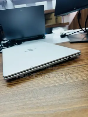 New Laptop HP Elitebook Ultra G1i 16GB Intel Core Ultra 7 SSD 512GB