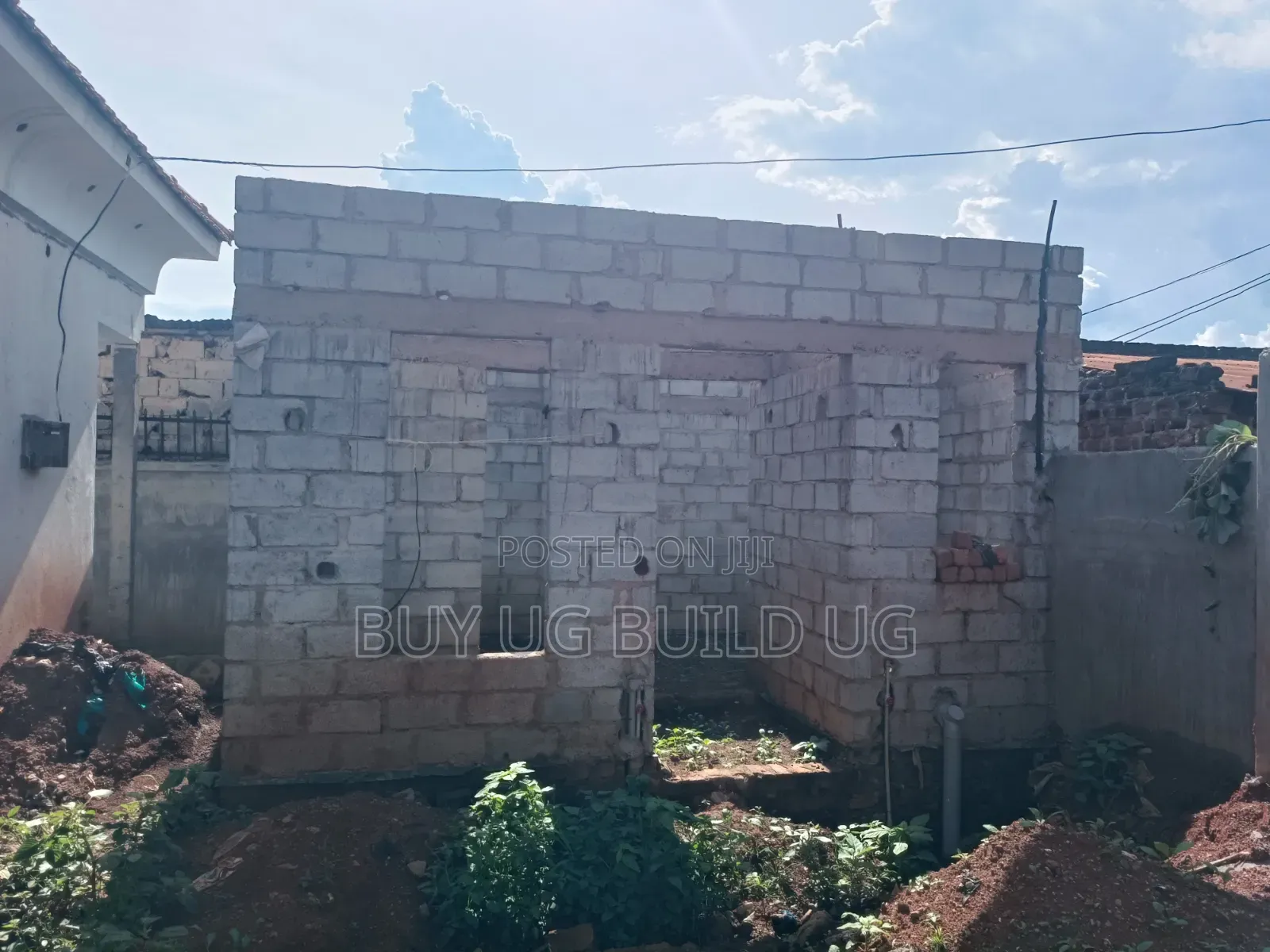 3bdrm House in Namugongo Sonde, Central Division for sale