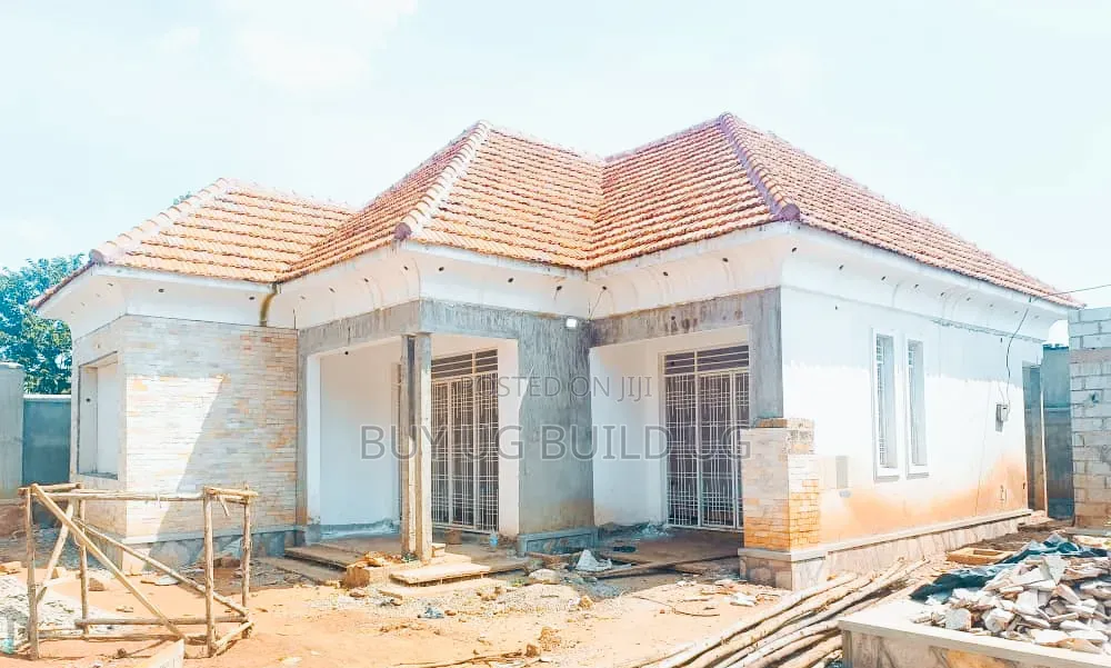 3bdrm House in Namugongo Sonde, Central Division for sale