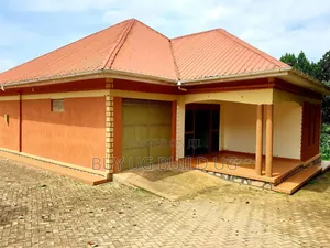 4bdrm Bungalow in Namugongo - Bukerere, Goma for sale