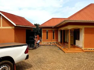 4bdrm Bungalow in Namugongo - Bukerere, Goma for sale