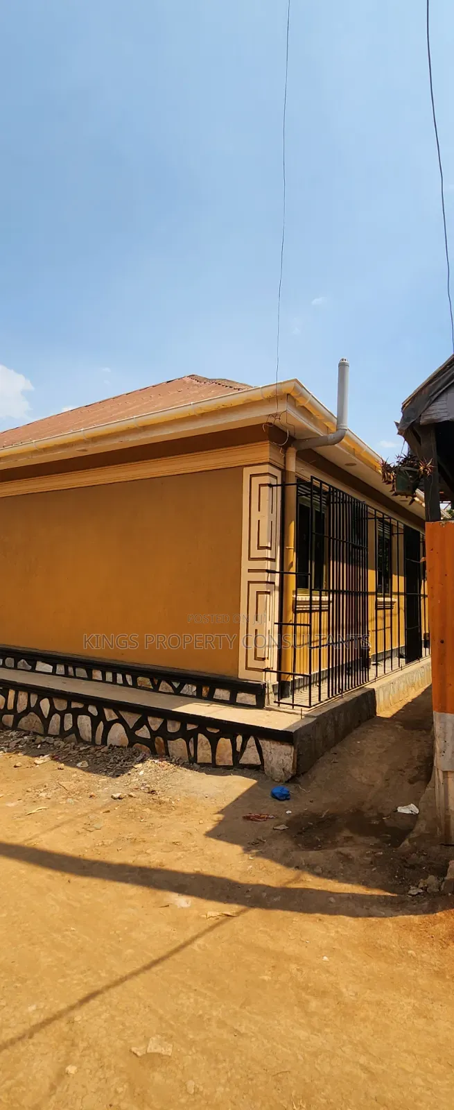 Furnished 4bdrm Penthouse in Katooke Estate, Wakiso / Wakiso for sale