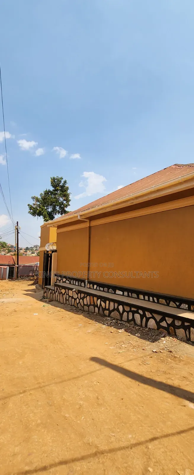 Furnished 4bdrm Penthouse in Katooke Estate, Wakiso / Wakiso for sale