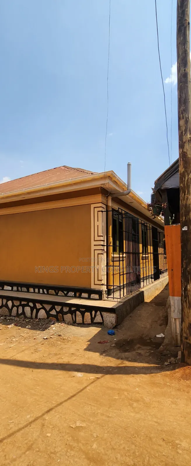 Furnished 4bdrm Penthouse in Katooke Estate, Wakiso / Wakiso for sale