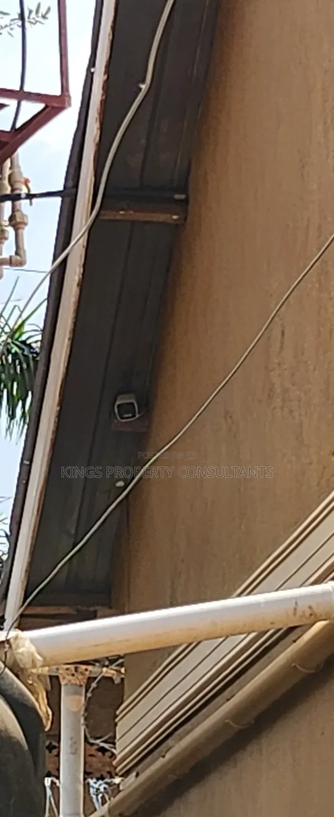 Furnished 4bdrm Penthouse in Katooke Estate, Wakiso / Wakiso for sale