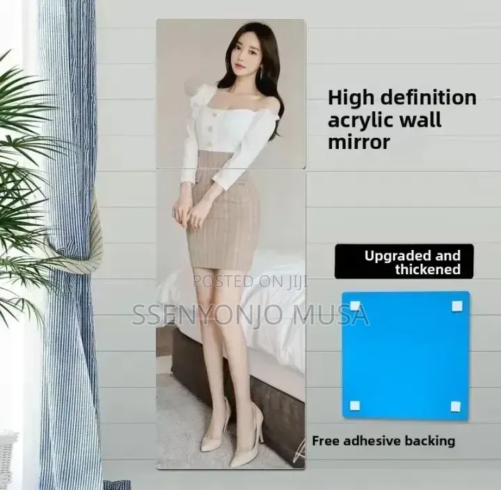 Self-Adhesive Wall Sticker Mirror 12 × 8cm Acrylic Frameless (1PC)