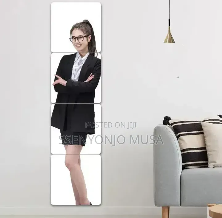 Self-Adhesive Wall Sticker Mirror 12 × 8cm Acrylic Frameless (1PC)