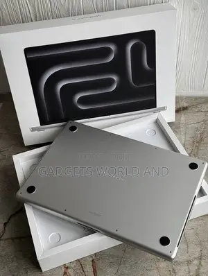 New Laptop Apple MacBook Pro 24GB Apple M4 SSD 1T
