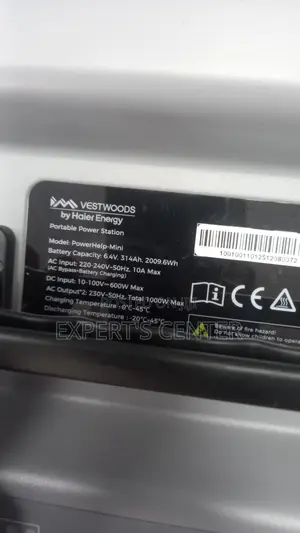 Vesthood 2 kWh Portable Power Station