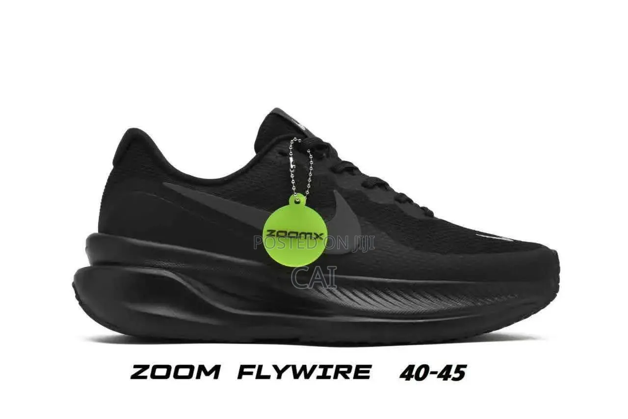 Zoom Flywire Black Nike Running Shoes