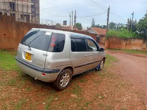 Toyota Raum 1999 Silver