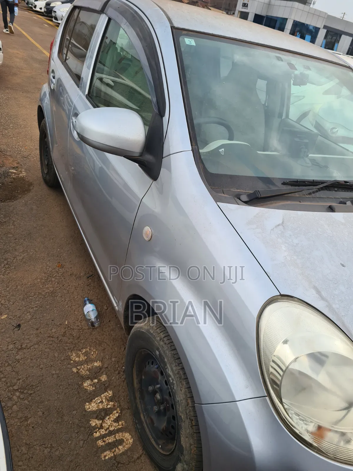 Toyota Passo 2011 Silver