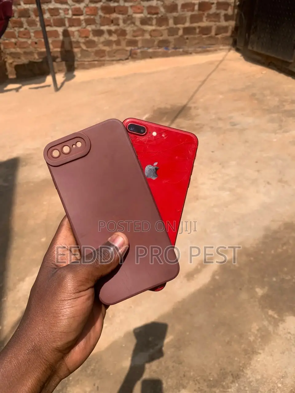 Apple iPhone 8 Plus 64 GB Red