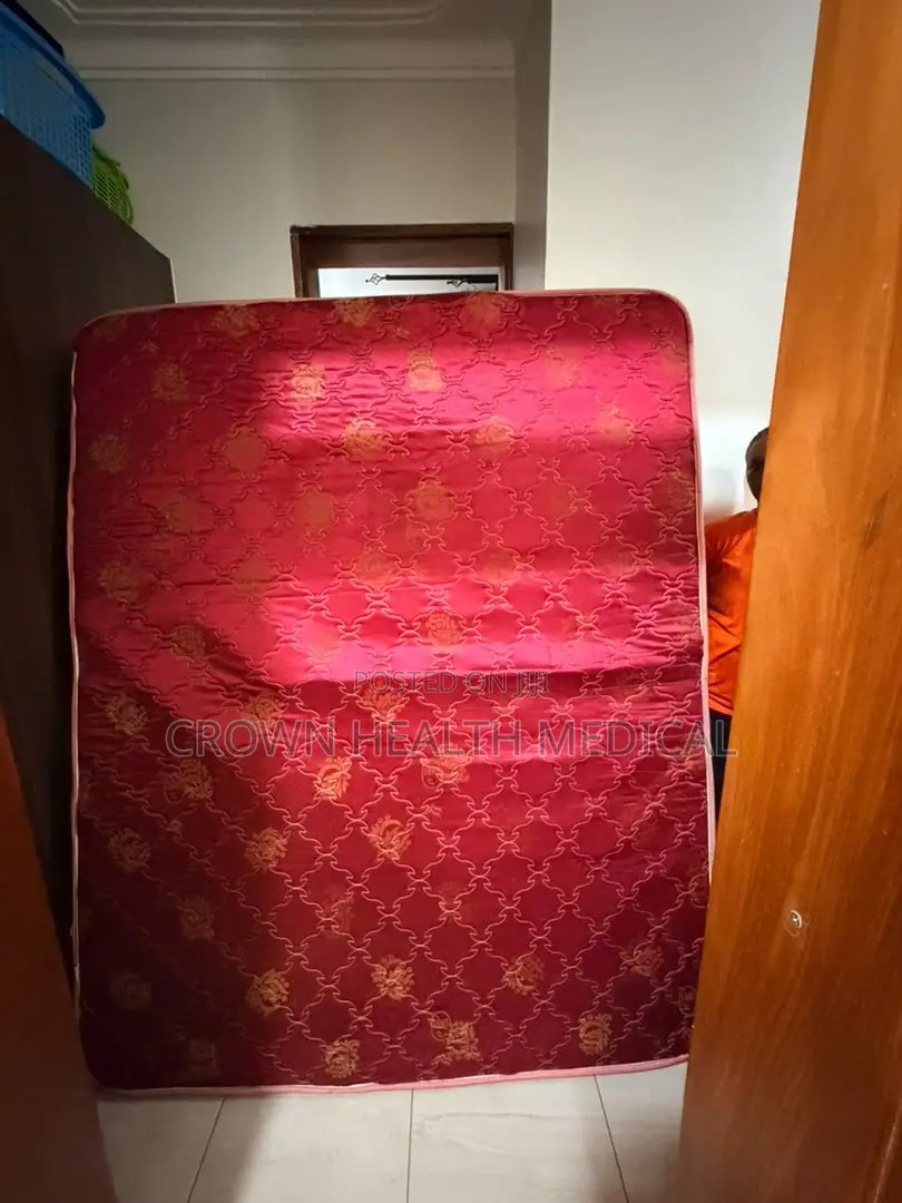 5 by 6 VitaFoam Gold Brand Matress