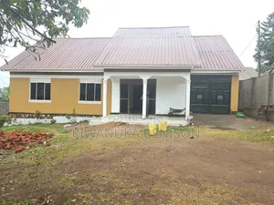 3bdrm House in Kitemu, Central Division for sale