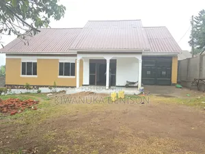 3bdrm House in Kitemu, Central Division for sale