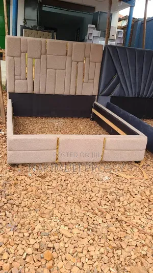 5by6 Cream Puzzle Bed