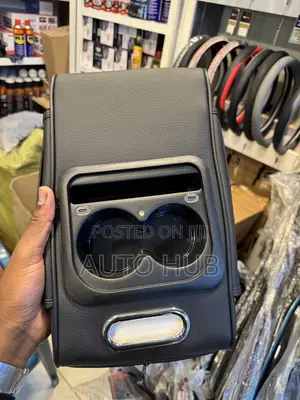 Universal Car Seat Armrest Console