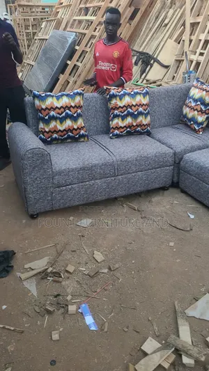 5 Seator L Sofa Chair