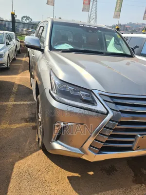 Lexus LX 2017 Silver